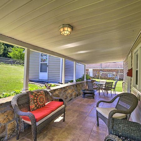 Cozy Damascus Cottage With Porch And Trail Access! Buitenkant foto
